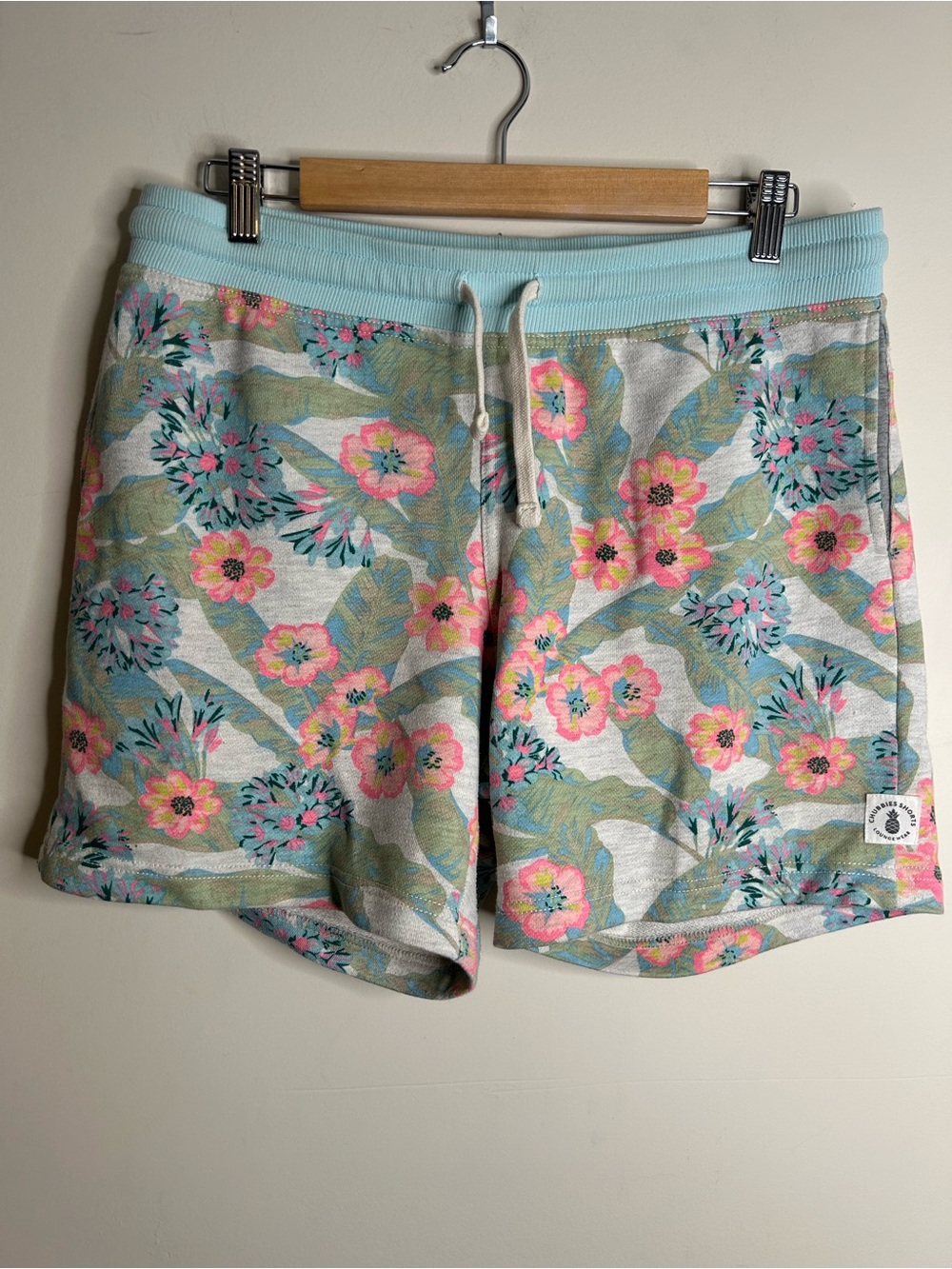 Chubbies Lounge Wear Medium 7” Shorts Tropical Floral Green Pink